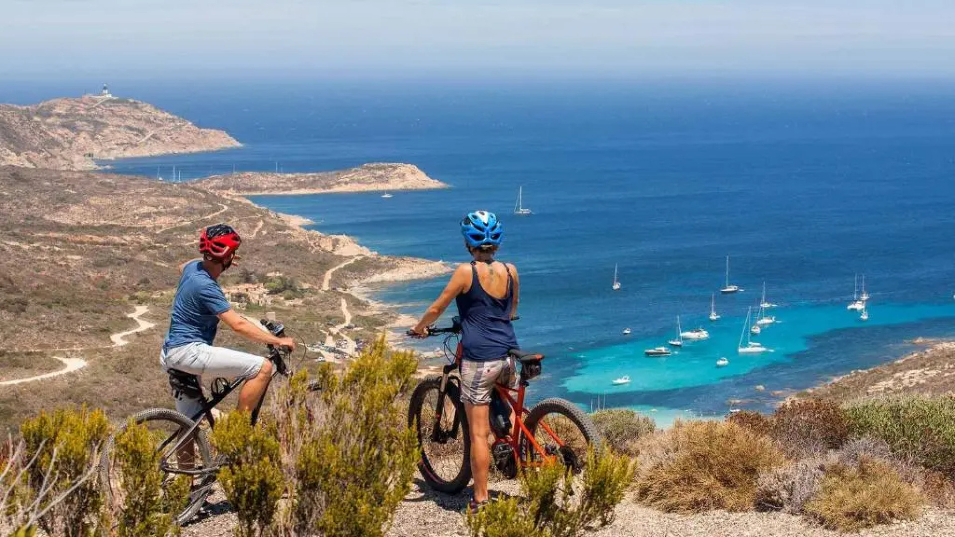 Studio standing Algajola *** vue mer