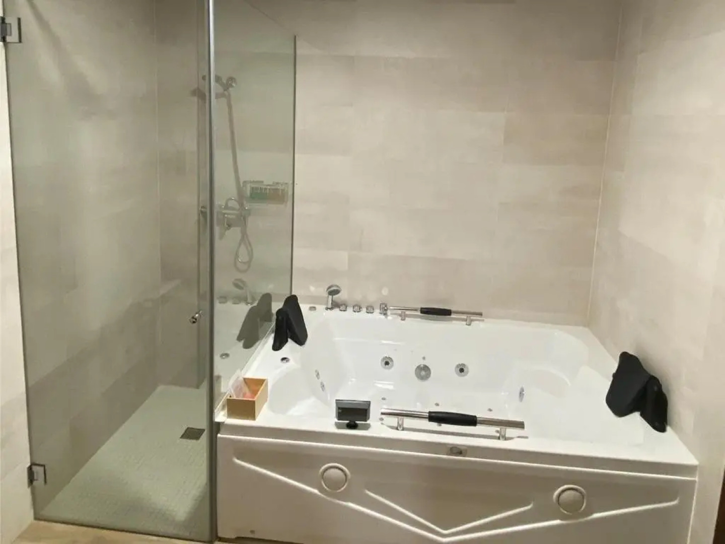 Apartamentos rurales Posada de Monfragüe con jacuzzi