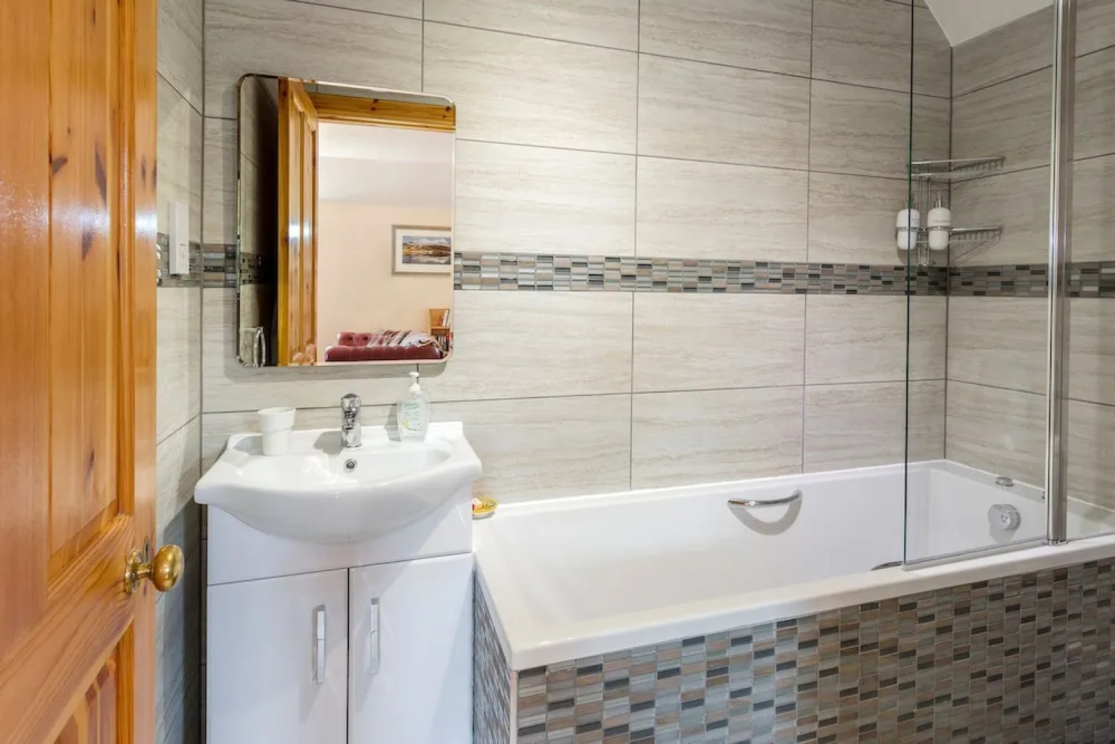 Braemore Square Country House