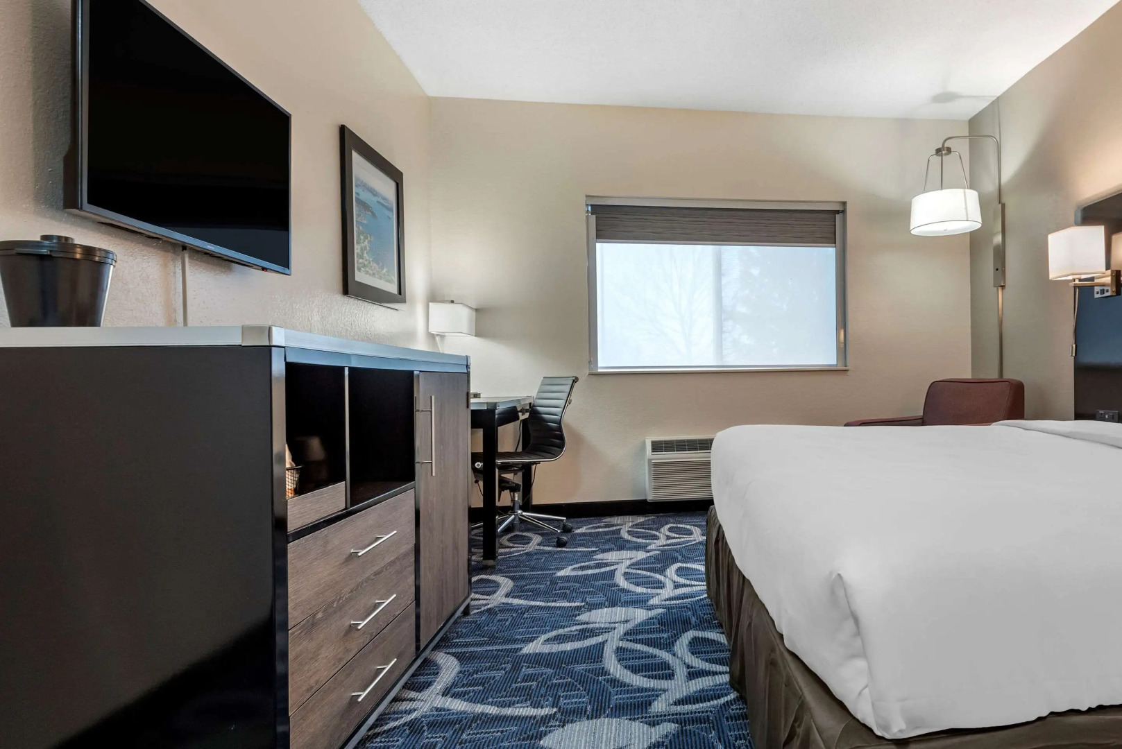 Comfort Inn & Suites Liverpool - Syracuse