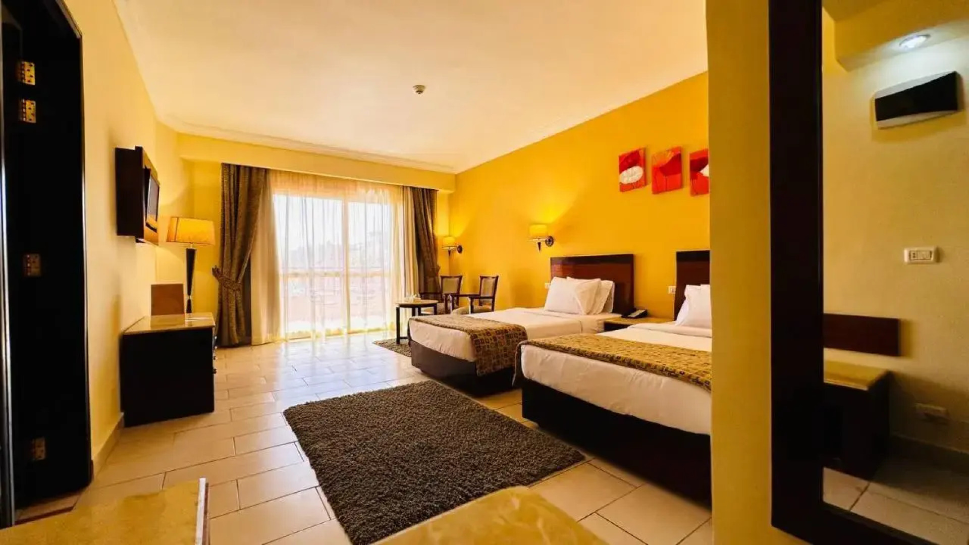 Regency Plaza Aqua Park & SPA