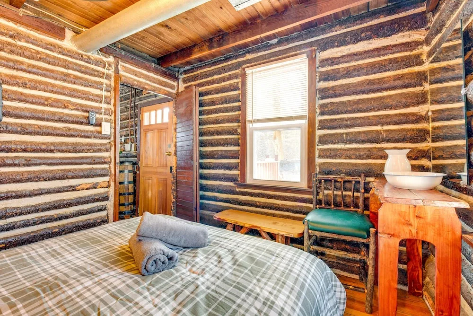 Rustic Blakeslee Cabin w/ Gas Grill on 2 Acres!