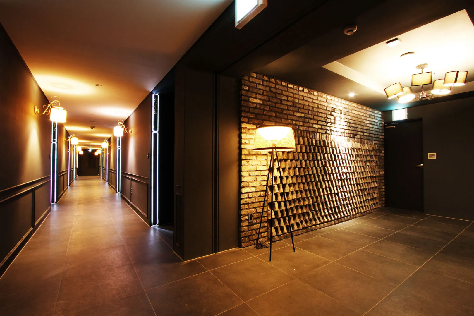 SR Design Hotel
