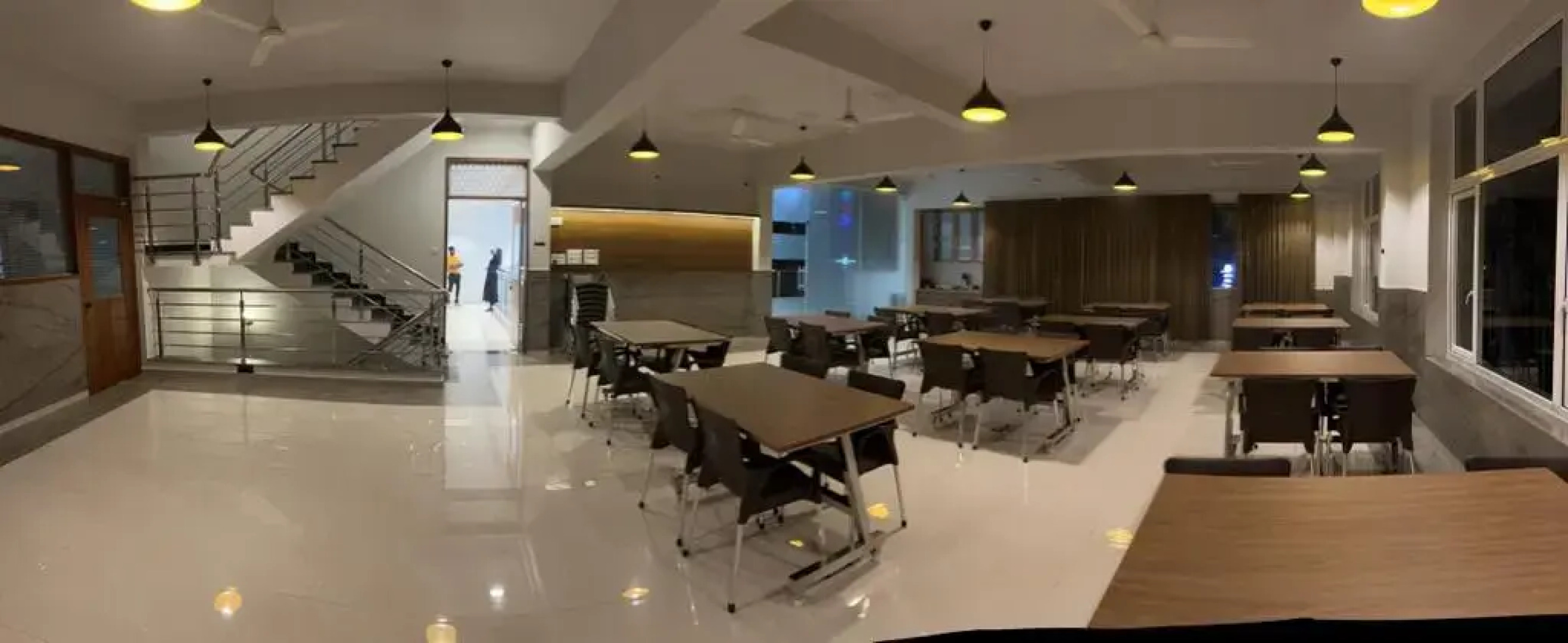 Hotel Royal Comforts