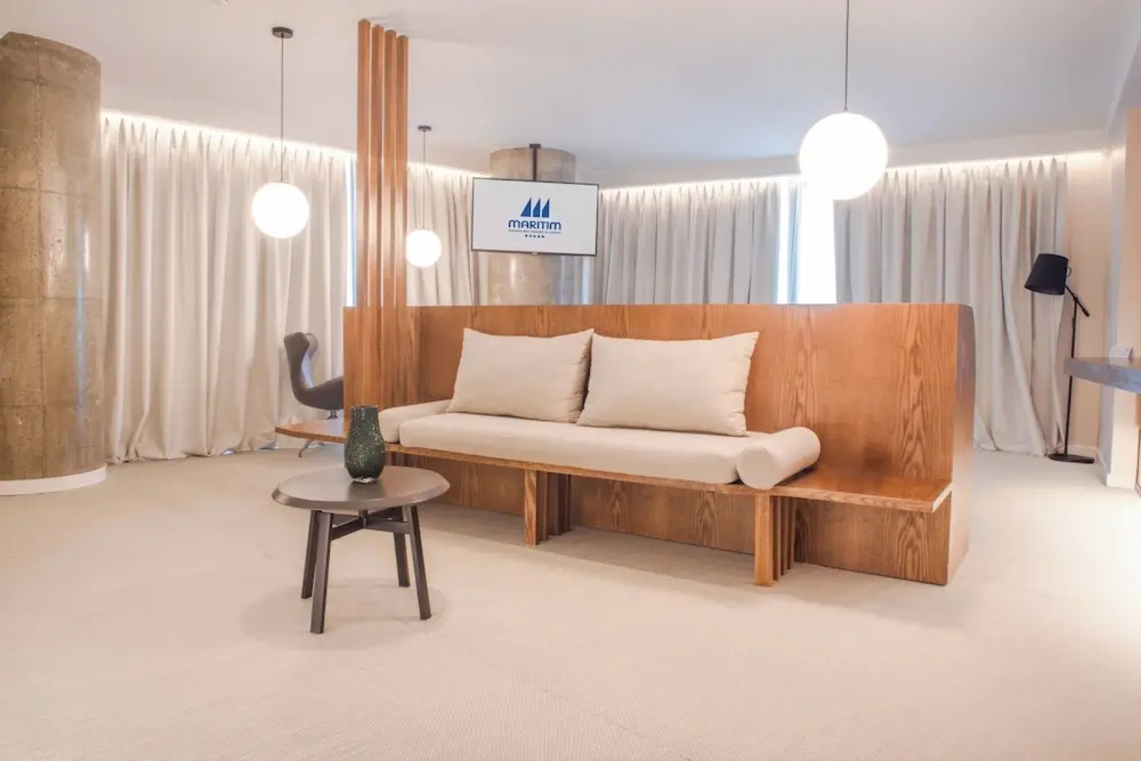 Maritim Marina Bay Resort  Casino