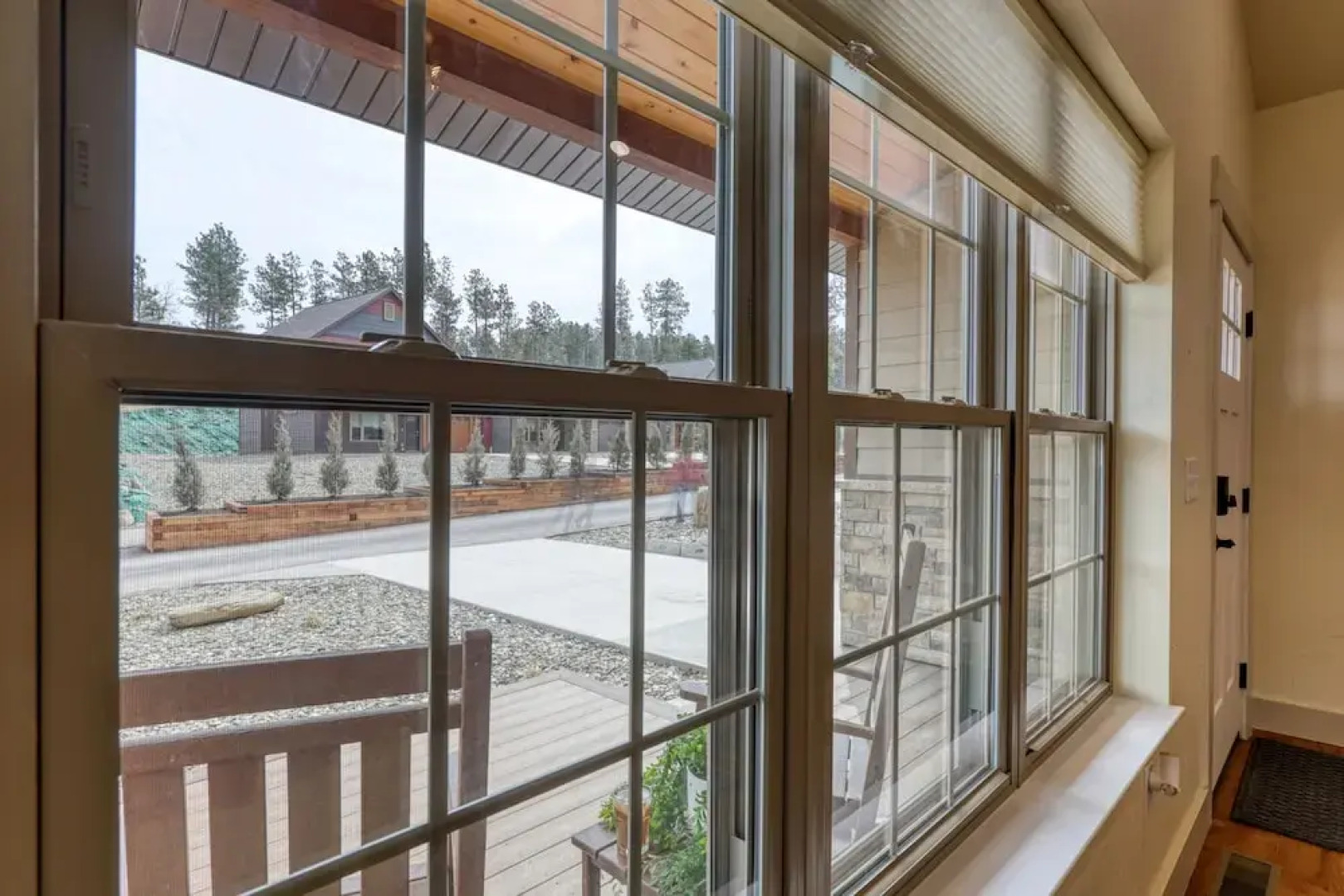 Serene Retreat King Bed at Rockerville Gold Town