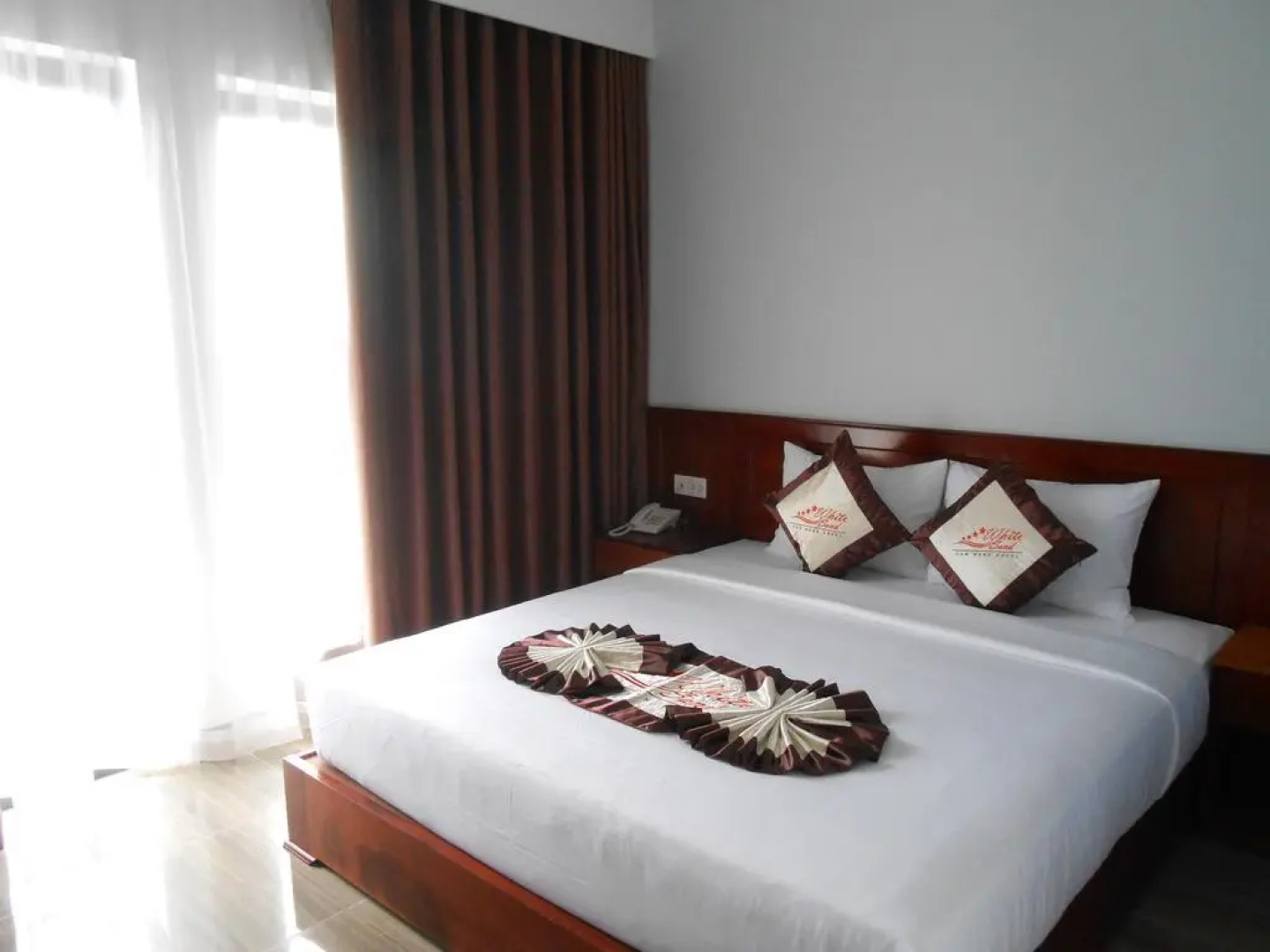 White Sand Cam Ranh Hotel