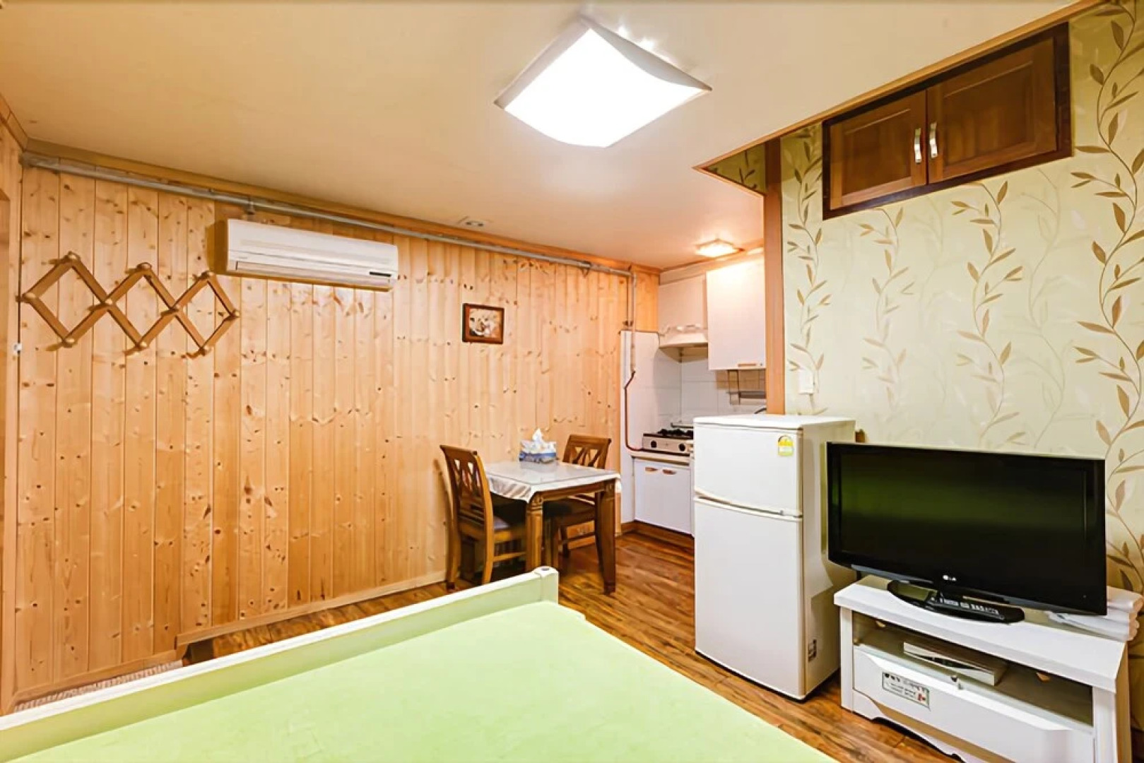 Yangsan Solmaru Pension