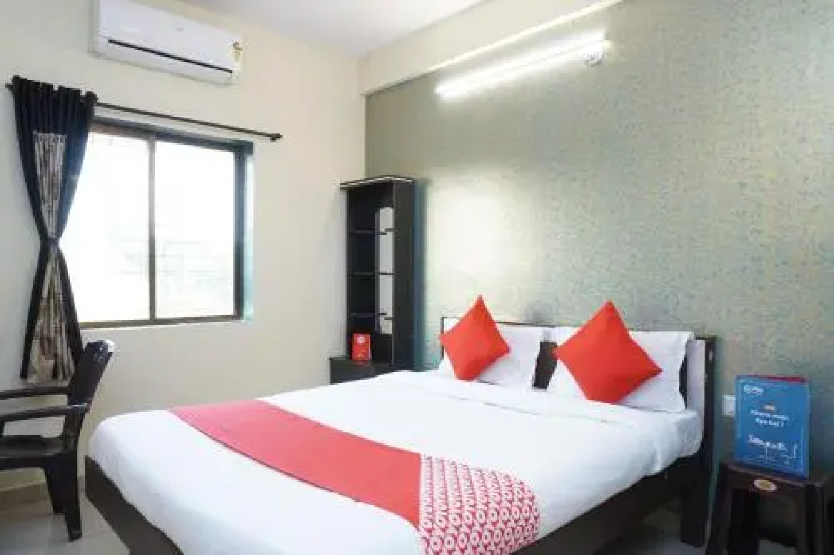 OYO 23422 Hotel Siddharth