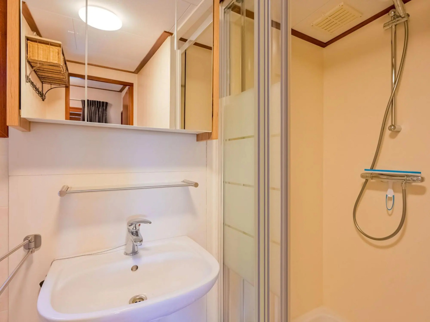 Pleasing Chalet in Stegeren near Forest