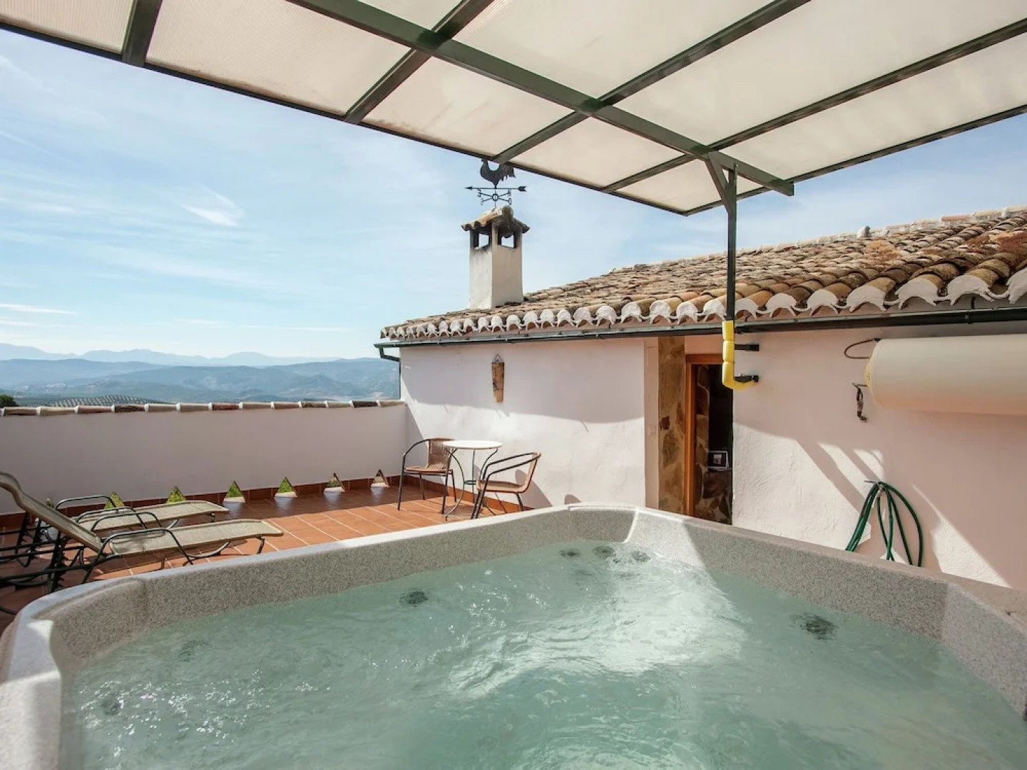 Rural Apartment With Pool And Jacuzzi In An Old Andalusian Country Hous