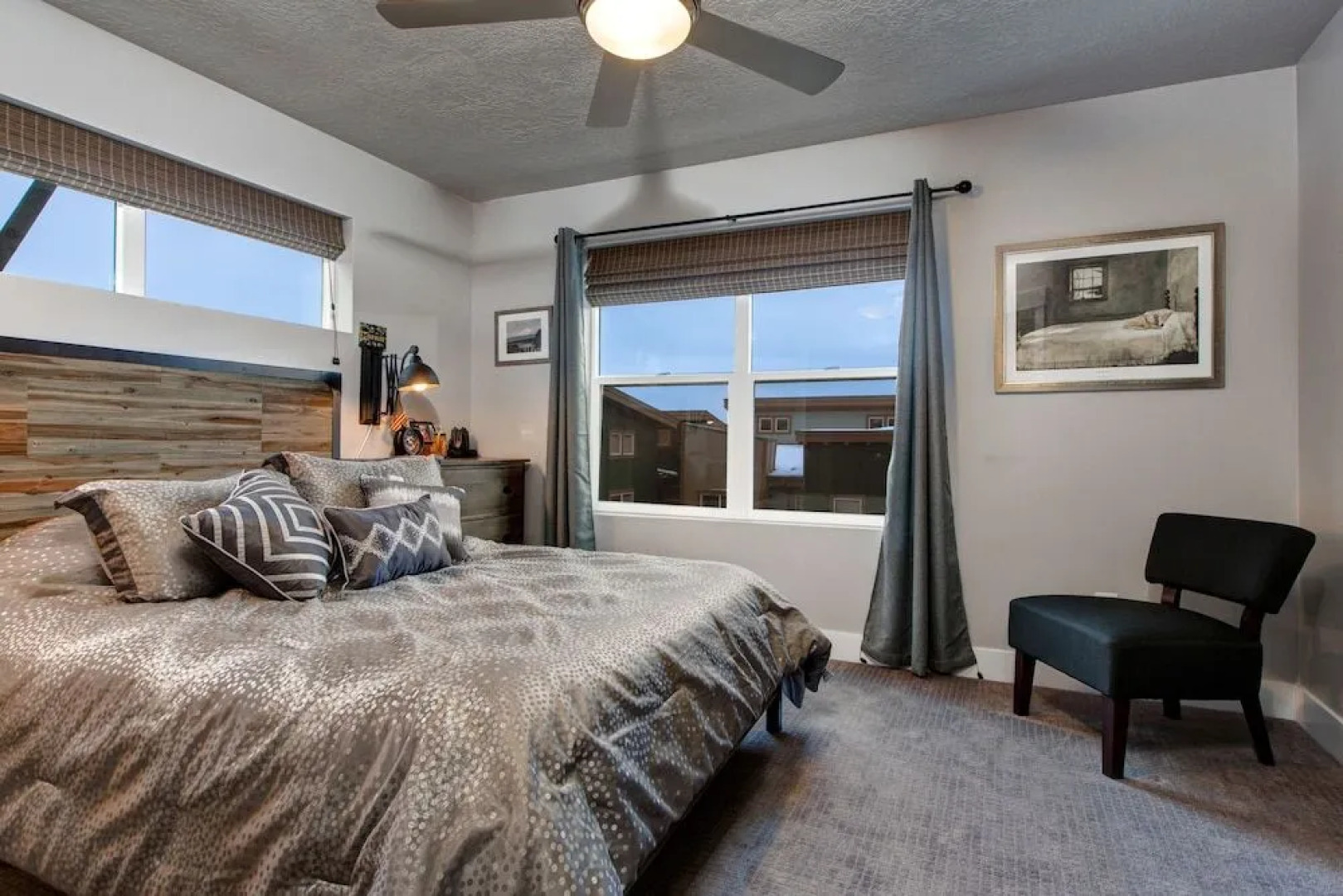 1370 Center Dr Condo by RedAwning