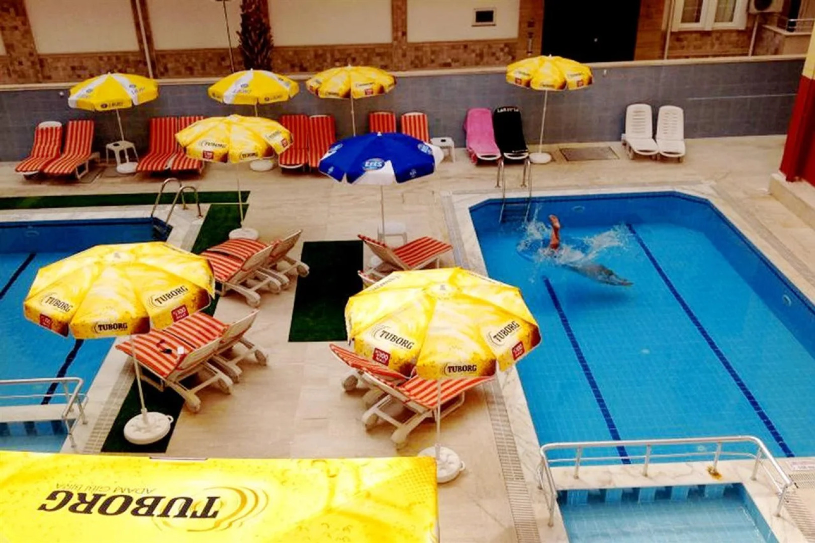Elegant Baronessa Apart Hotel