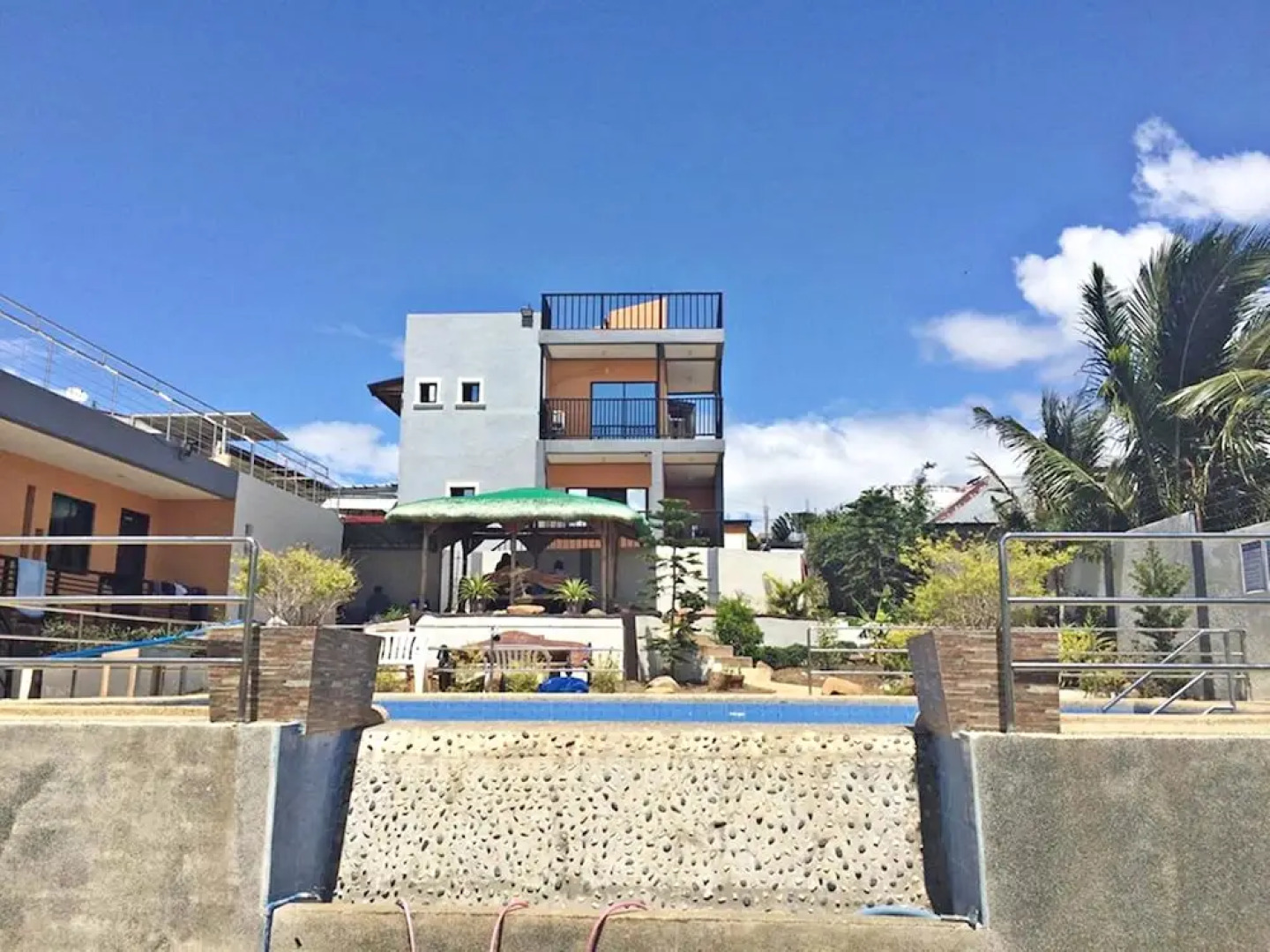 Luke's Haven Private Pool and Events Place