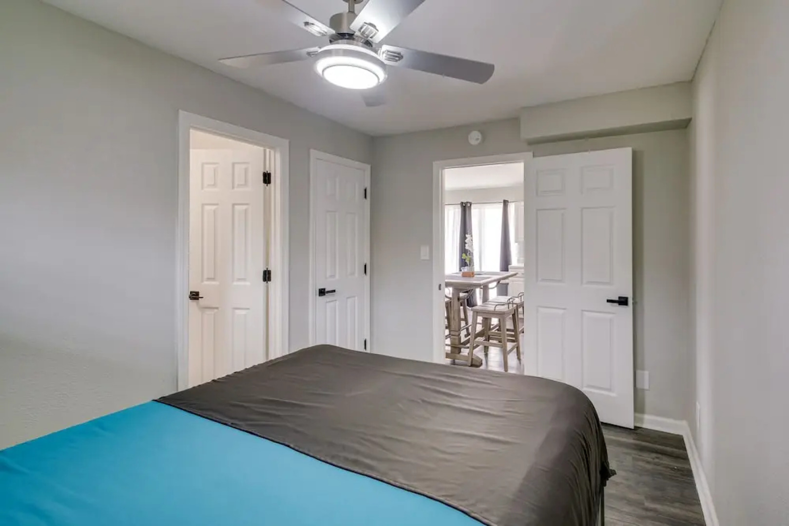 Lakefront Hot Springs Condo w/ Balcony & View!