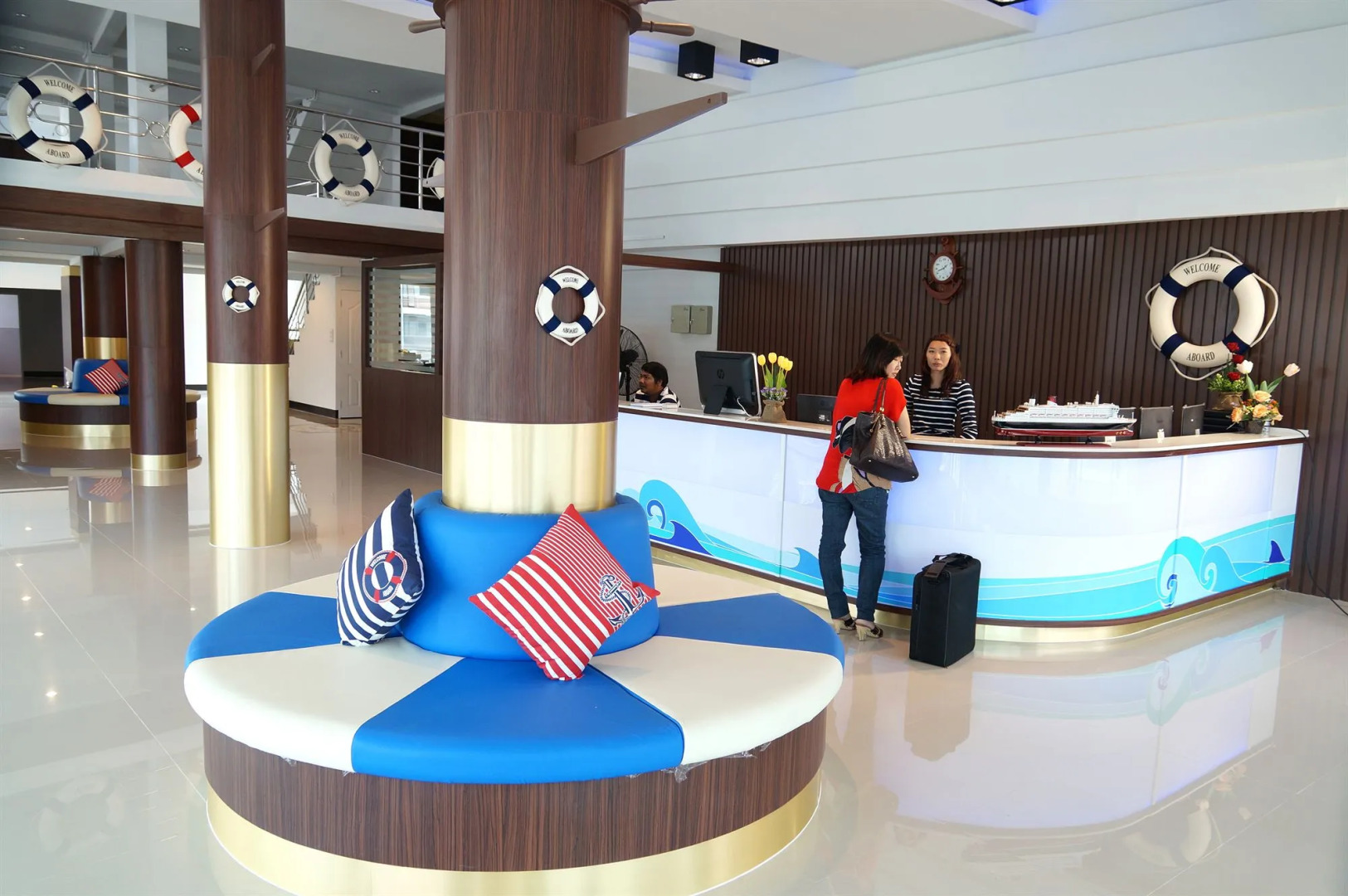 Bed by Cruise at Samakkhi-Tivanont