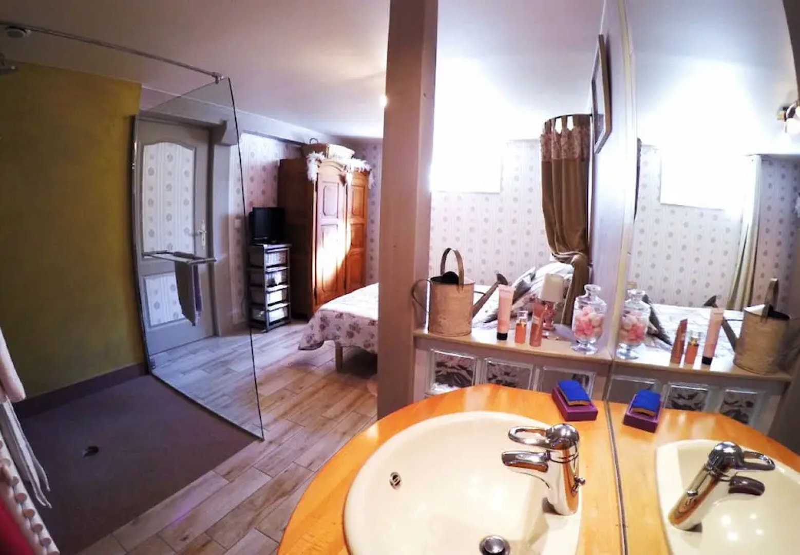 Chez La Mère Michel