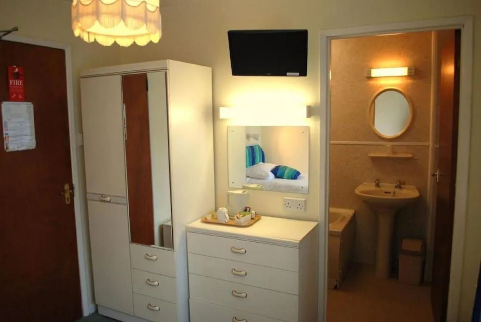 Melbourne-Ardenlea Hotel