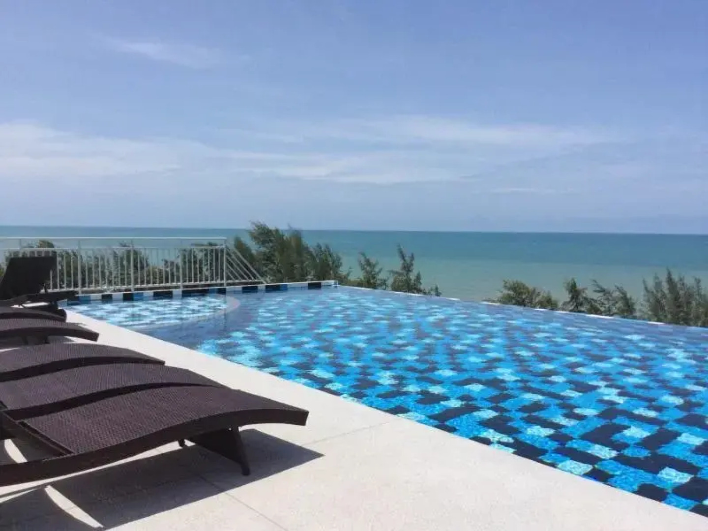 Grand Beach Condominium Unit B26
