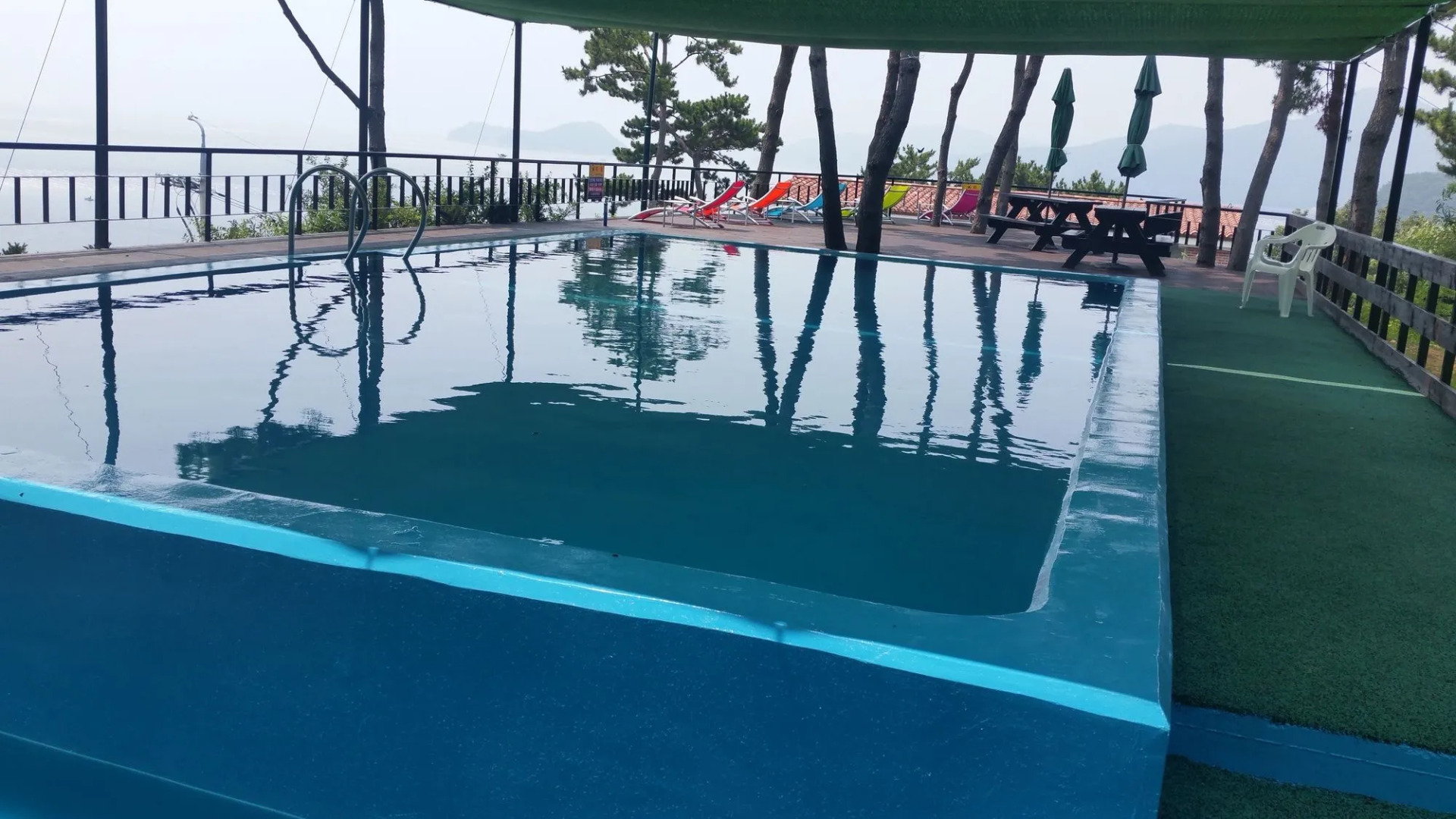 Tongyeong Beachcastle Resort