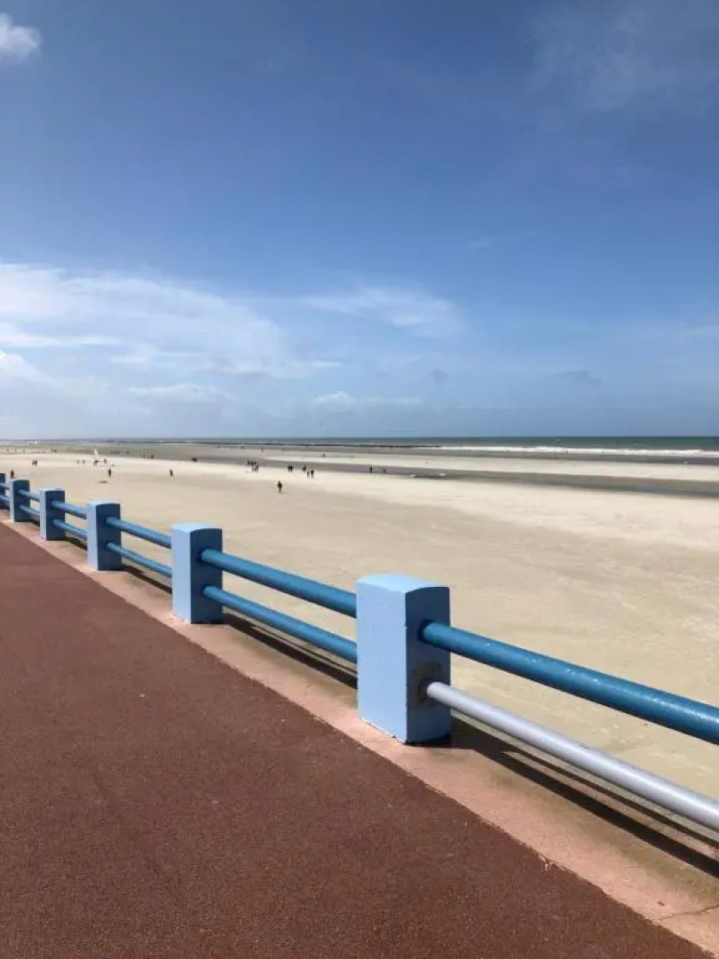 appartement avec Wifi résidence Les sables face mer