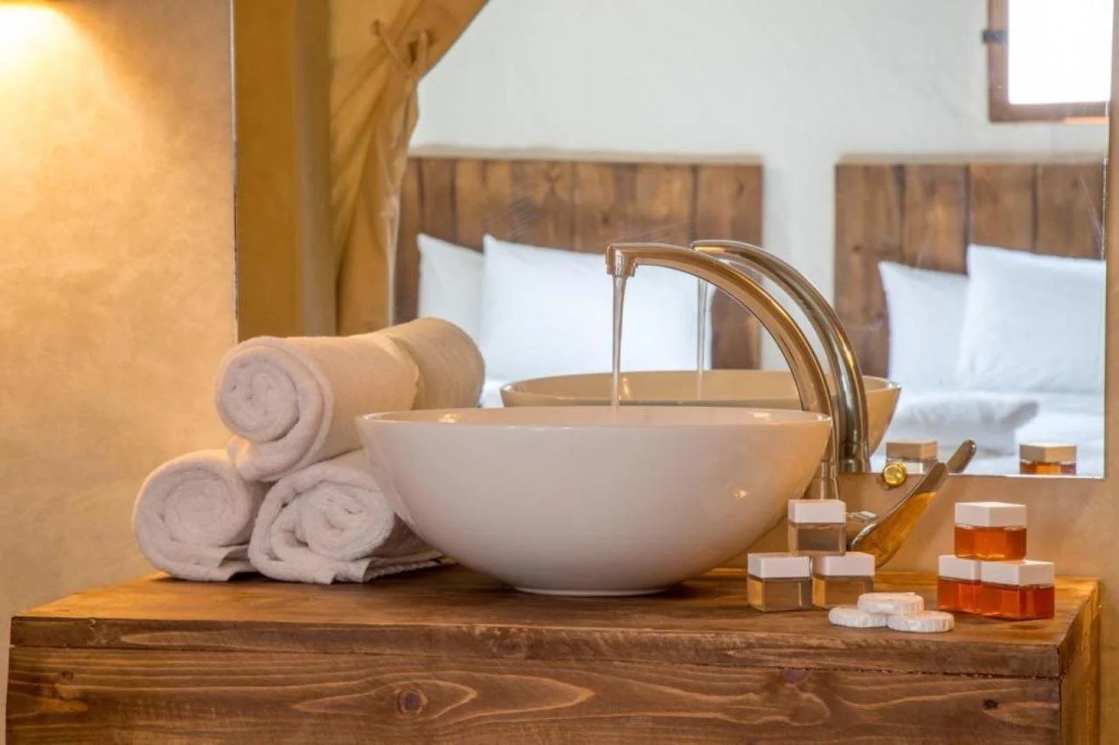 The White Camel Lodge & Tents