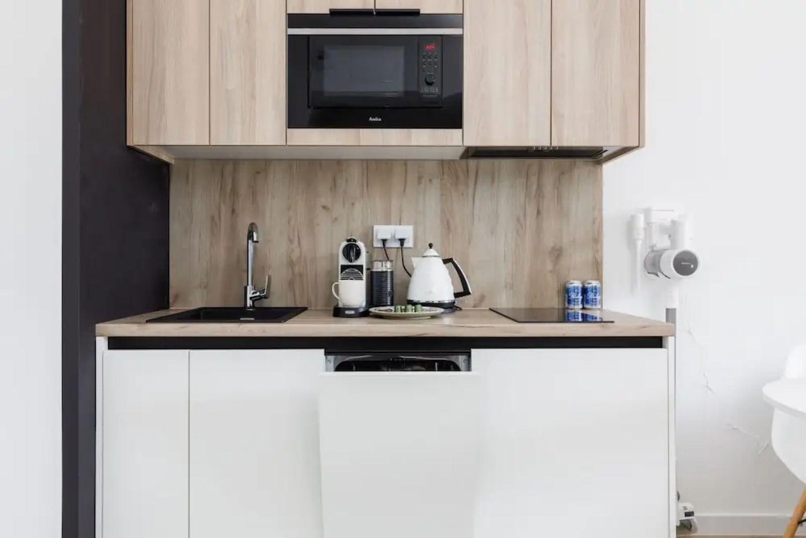 Shellter Apartment by Renters Prestige