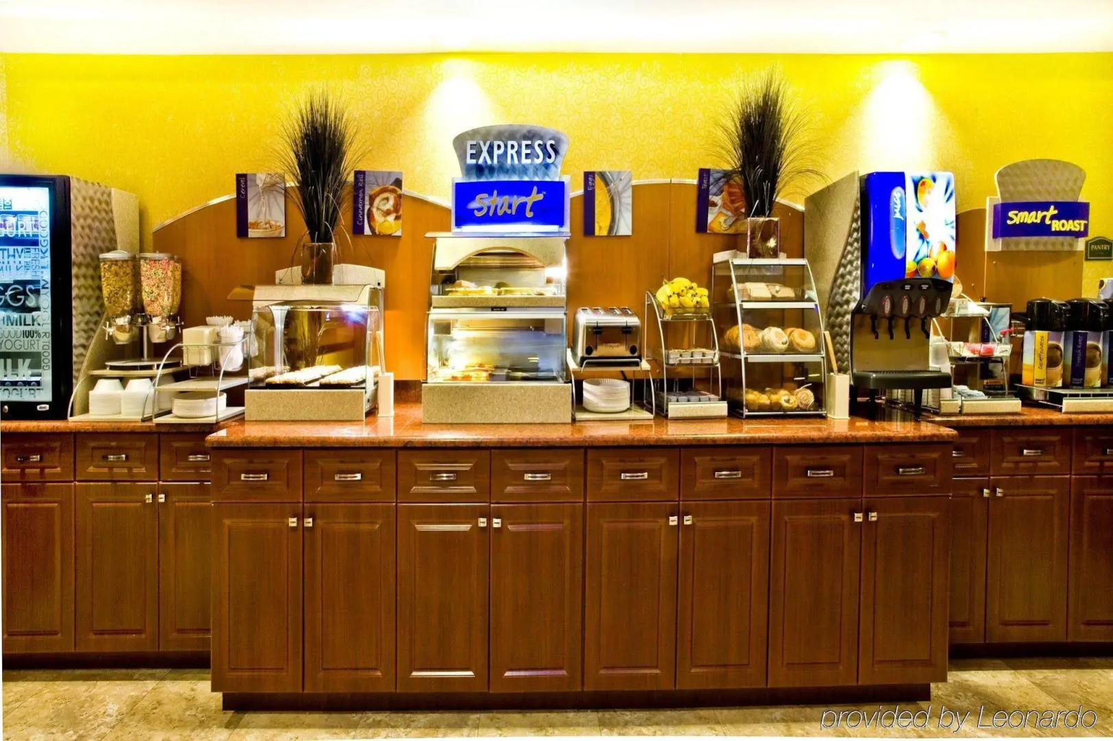 Holiday Inn Express Hotel & Suites Clewiston by IHG