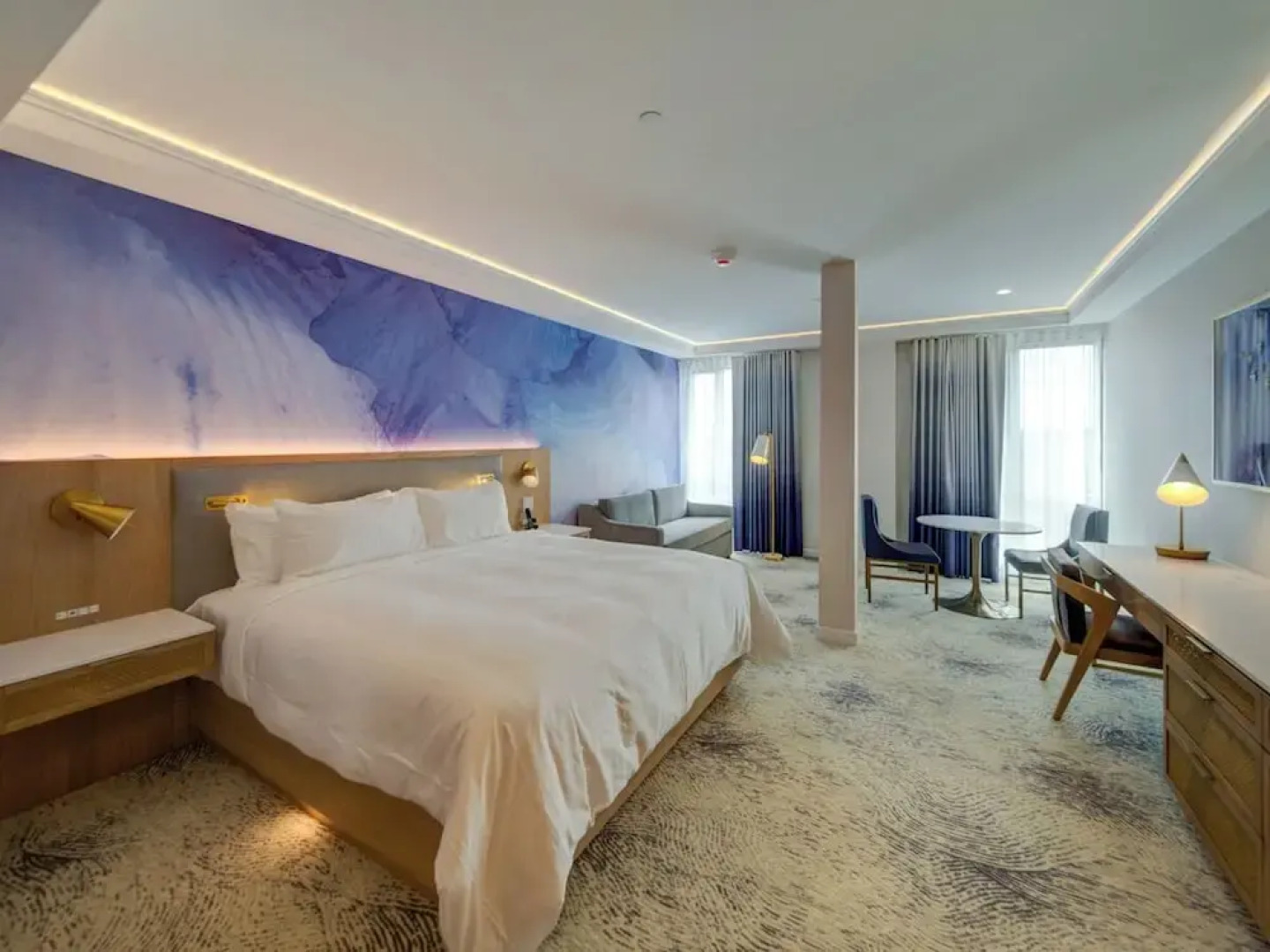 Iris Hotel Boston