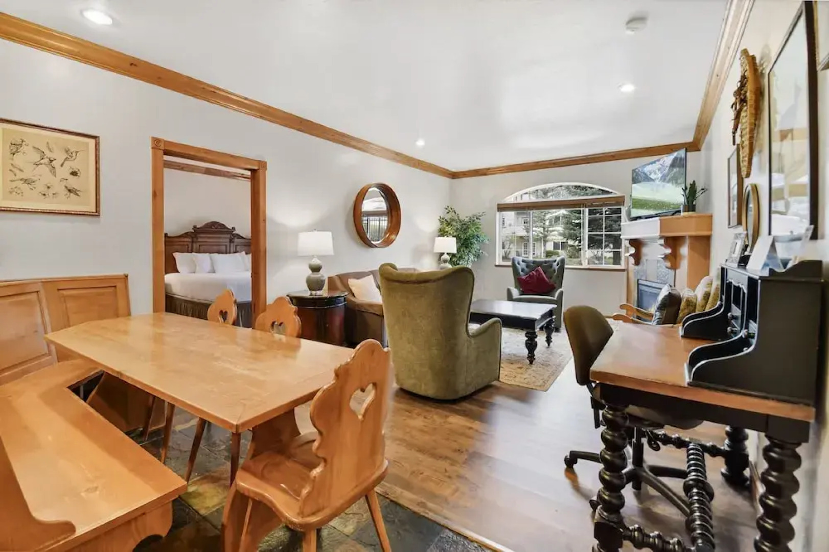 Villa 1082 3 Bed 3 Bath Full Kitchen 3 Bedroom Villa