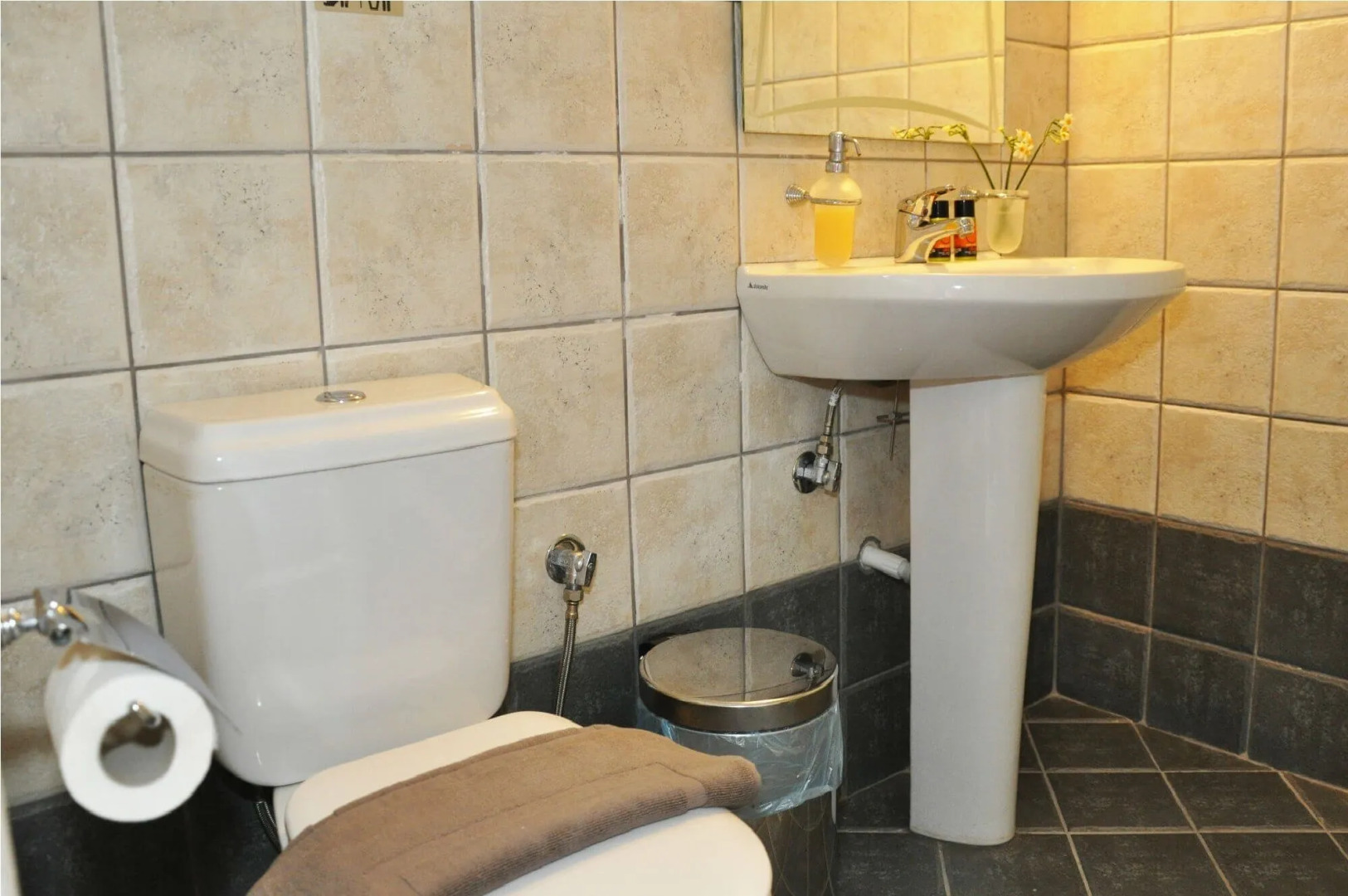 Villa Lakki The View