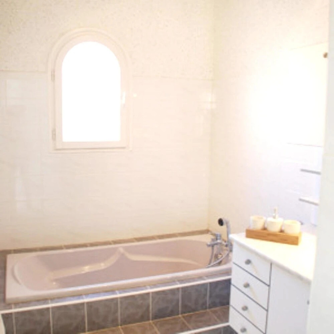 Beautiful villa with swimming-pool