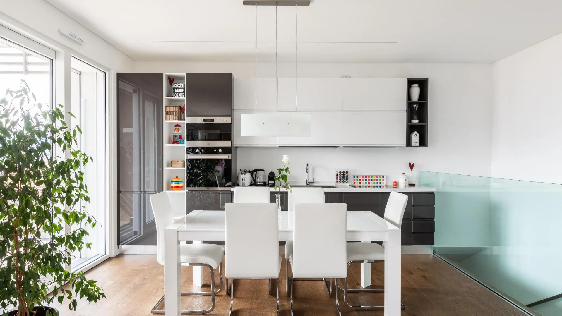 Como Luxury Lake View Spa