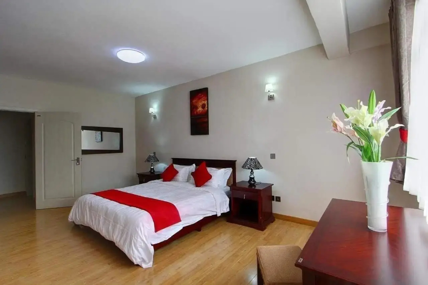 Fenesi Gardens Apartments