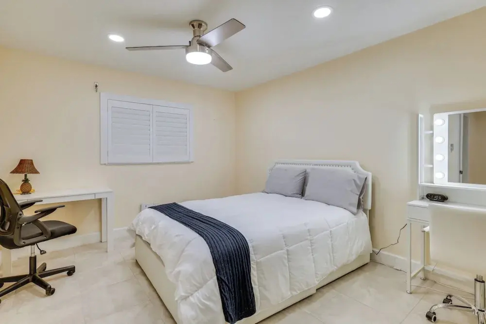 Saltwater Pool & Lanai: Lehigh Acres Escape!