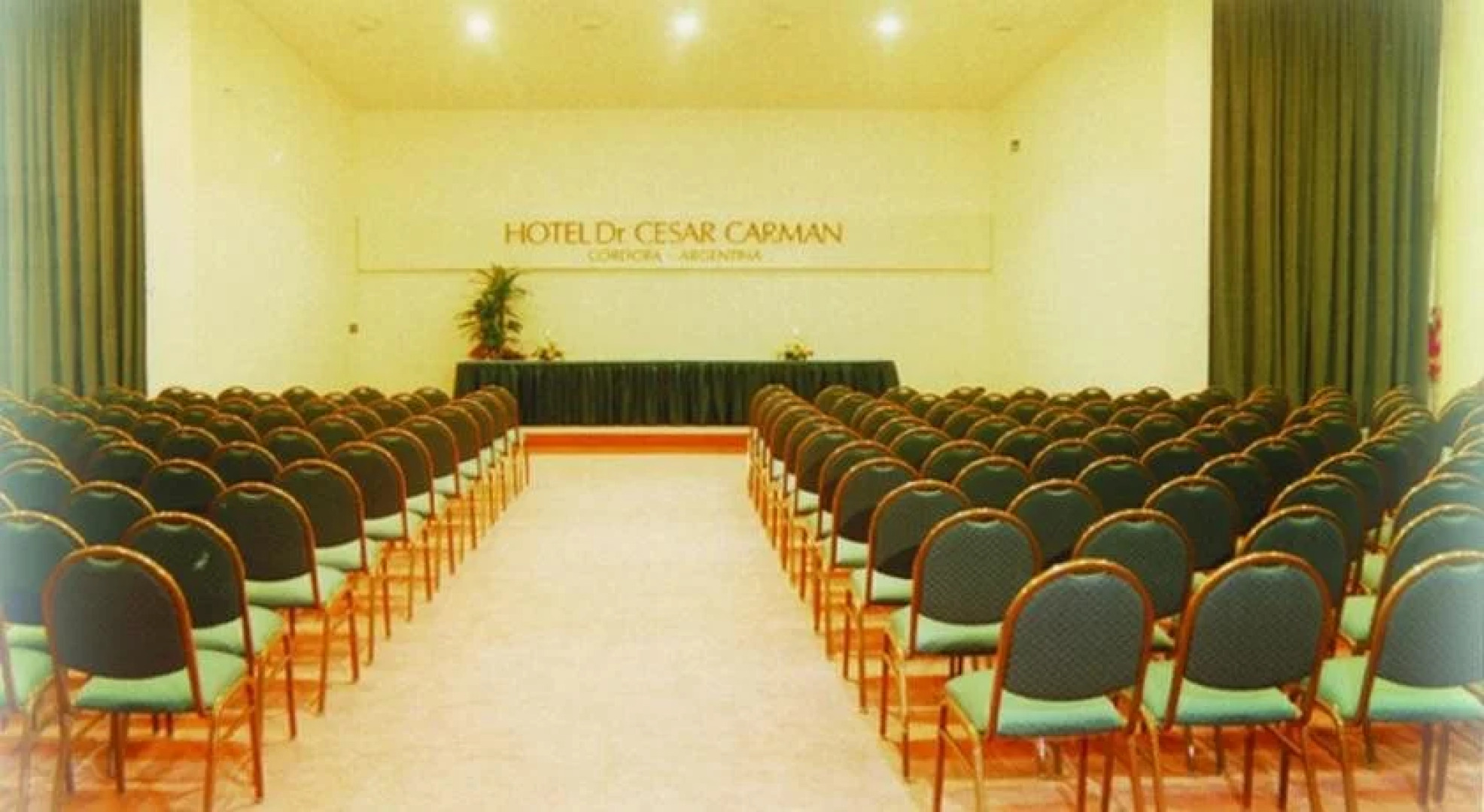 Hotel Dr. Cesar C. Carman