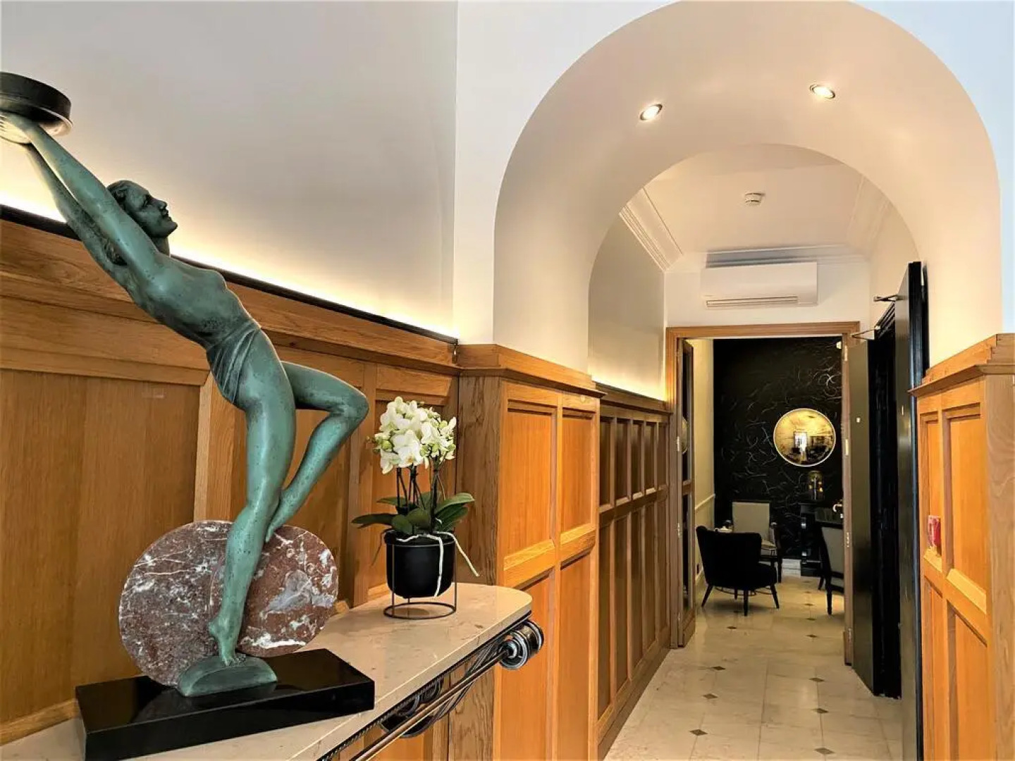 Hotel Le Cercle Tour Eiffel