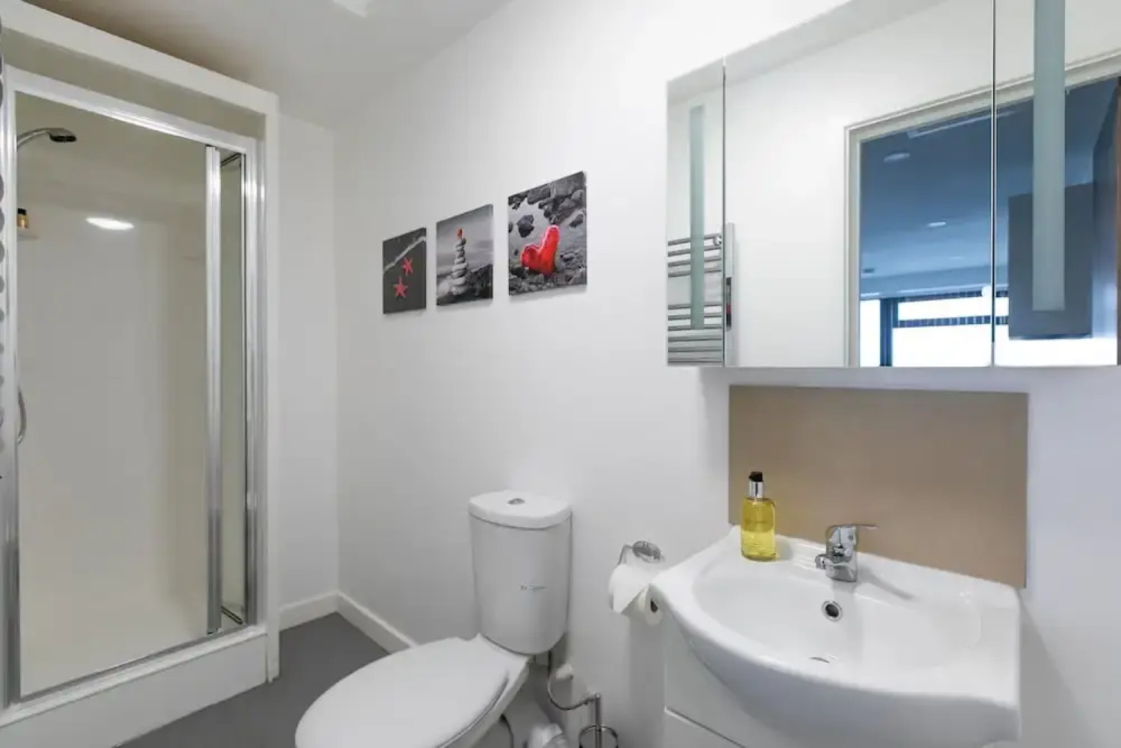 Leicester's Lyter Living