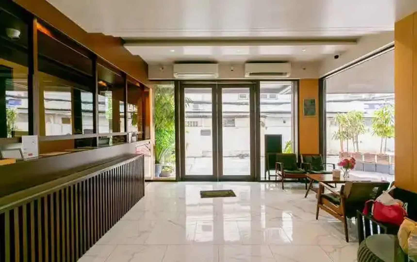 A Room Bangkok Sathorn