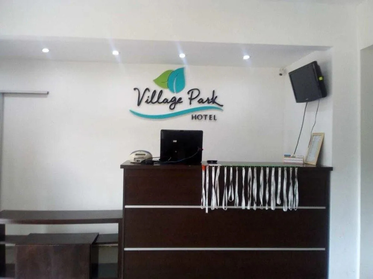 Village Park Hotel
