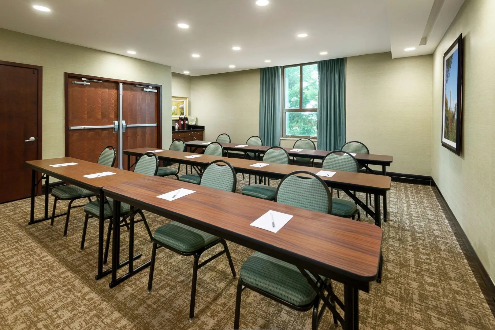 Hampton Inn & Suites National Harbor - Alexandria Area