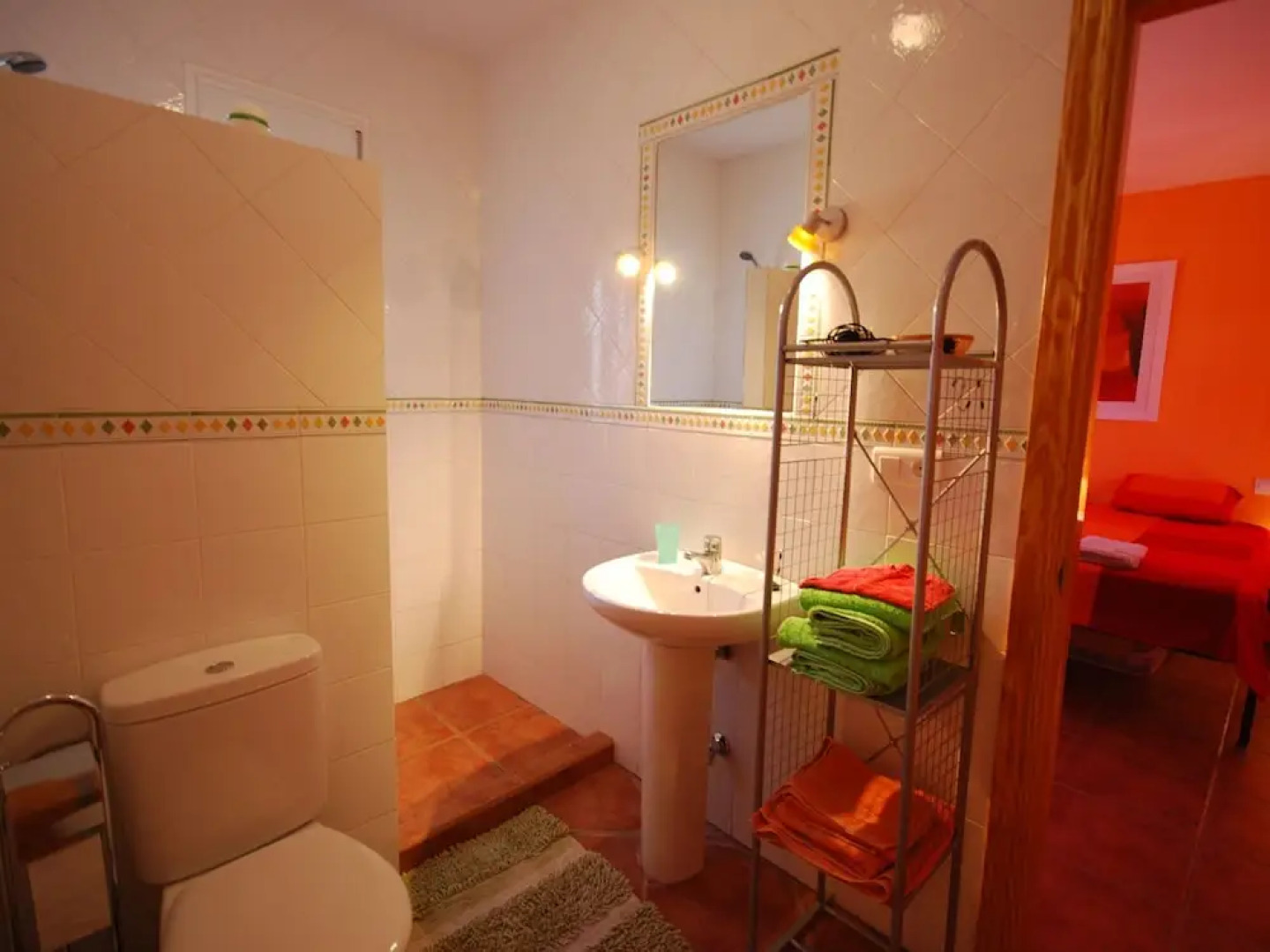 Inviting Holiday Home in Arenas With Private Swimming Pool