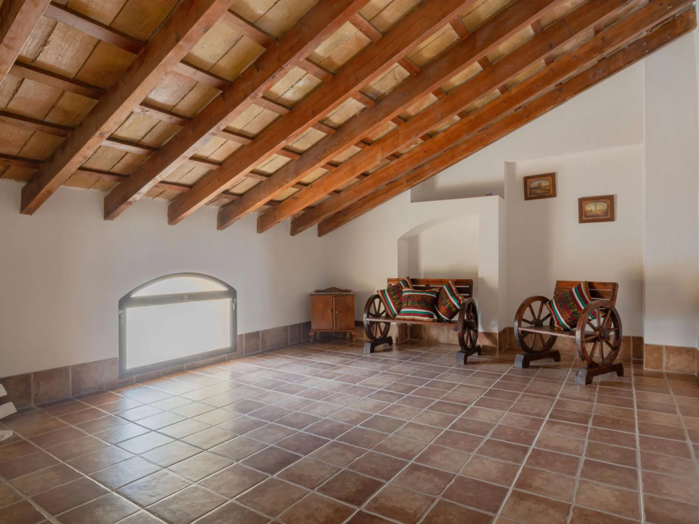 Alluring Holiday Home in Córdoba with Private Swimming Pool