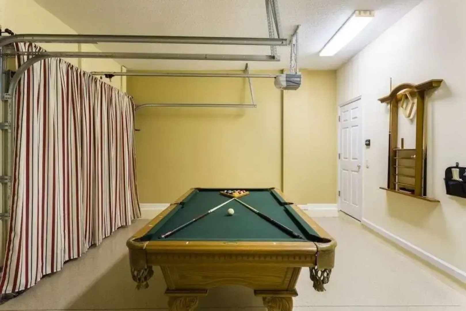 Villa W208 Gathering