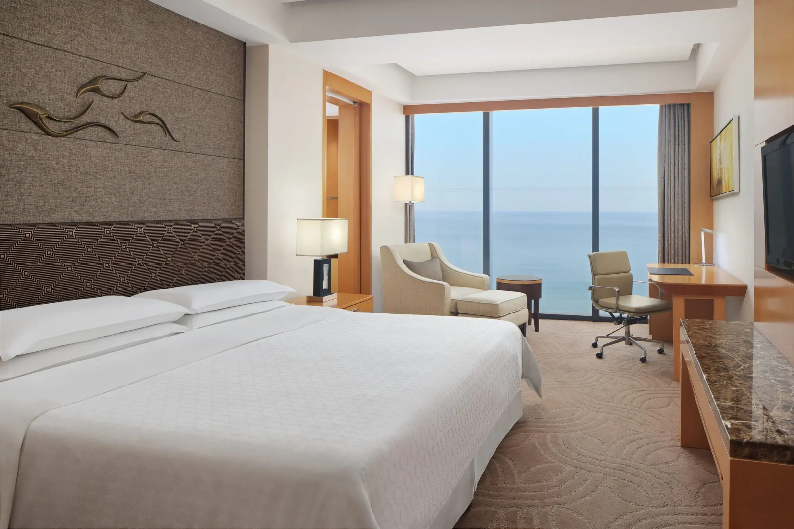 Sheraton Yantai Golden Beach Resort