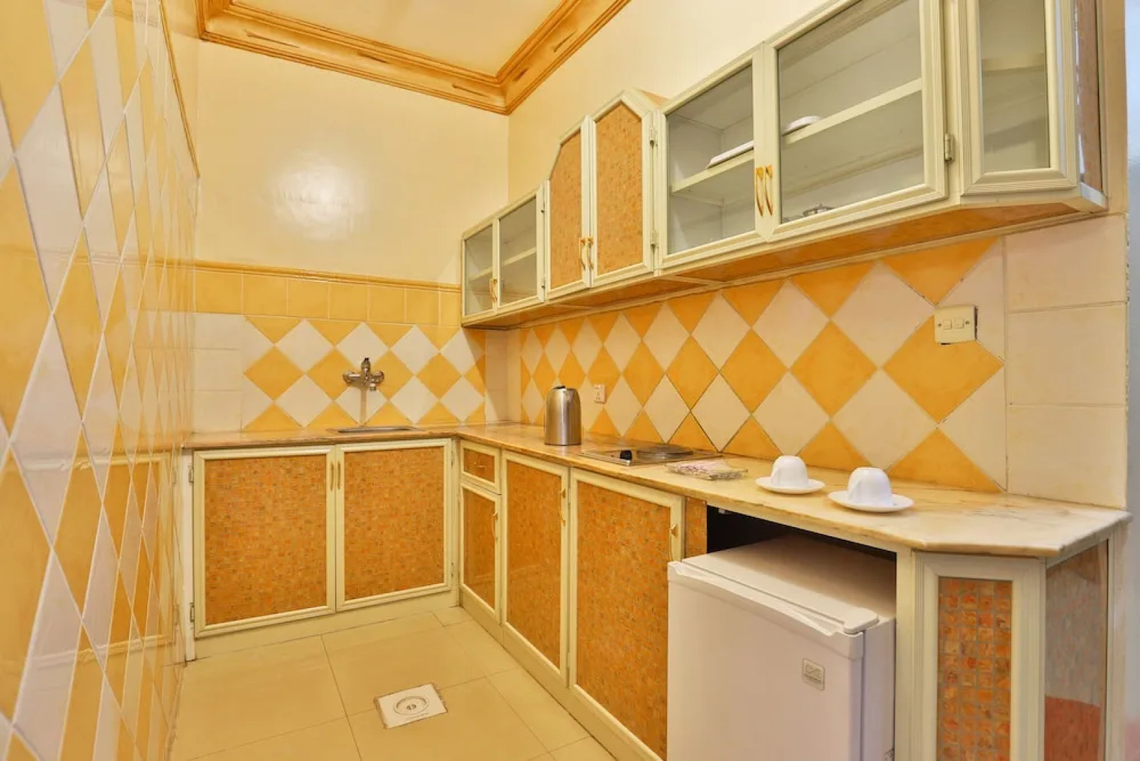 OYO 380 Crown Hotel Najran