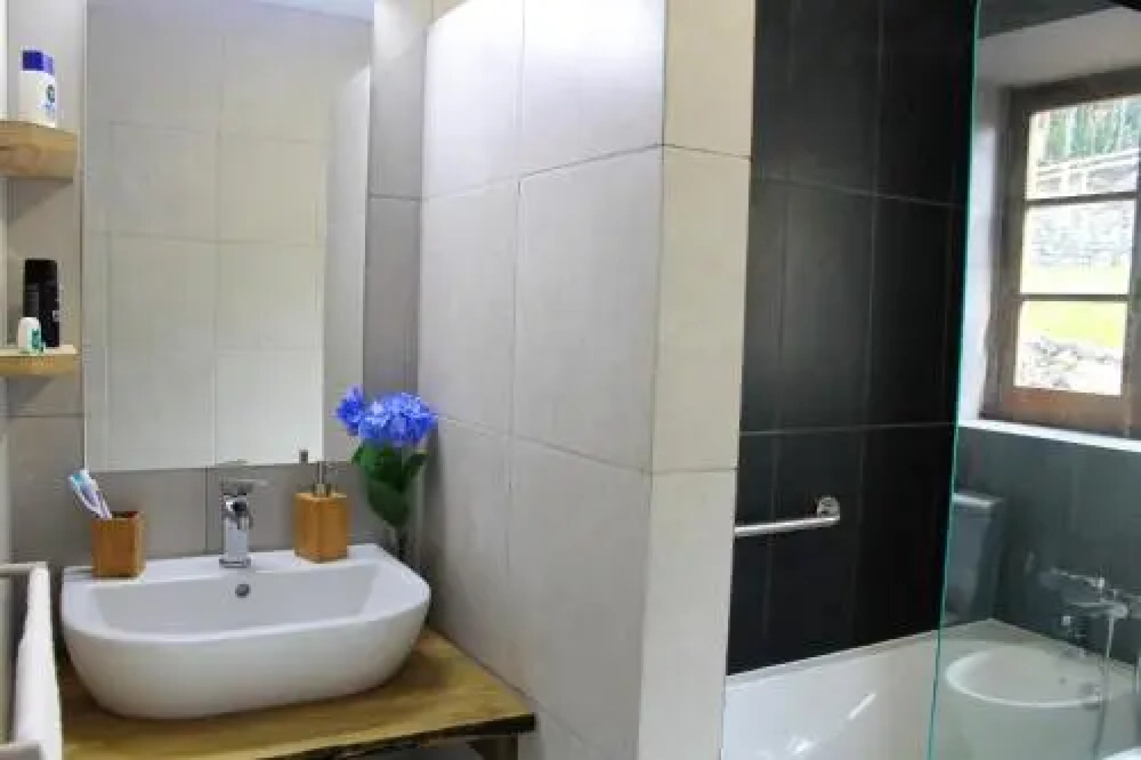 Vinea Lava Praia Campo Pico