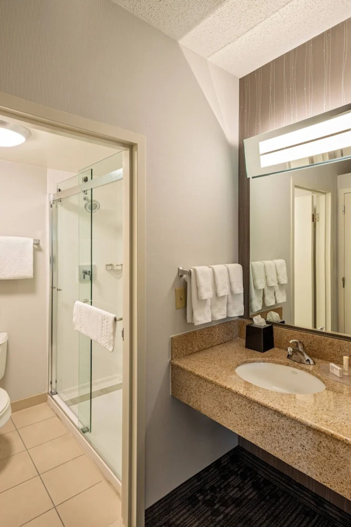 Courtyard Cincinnati Blue Ash