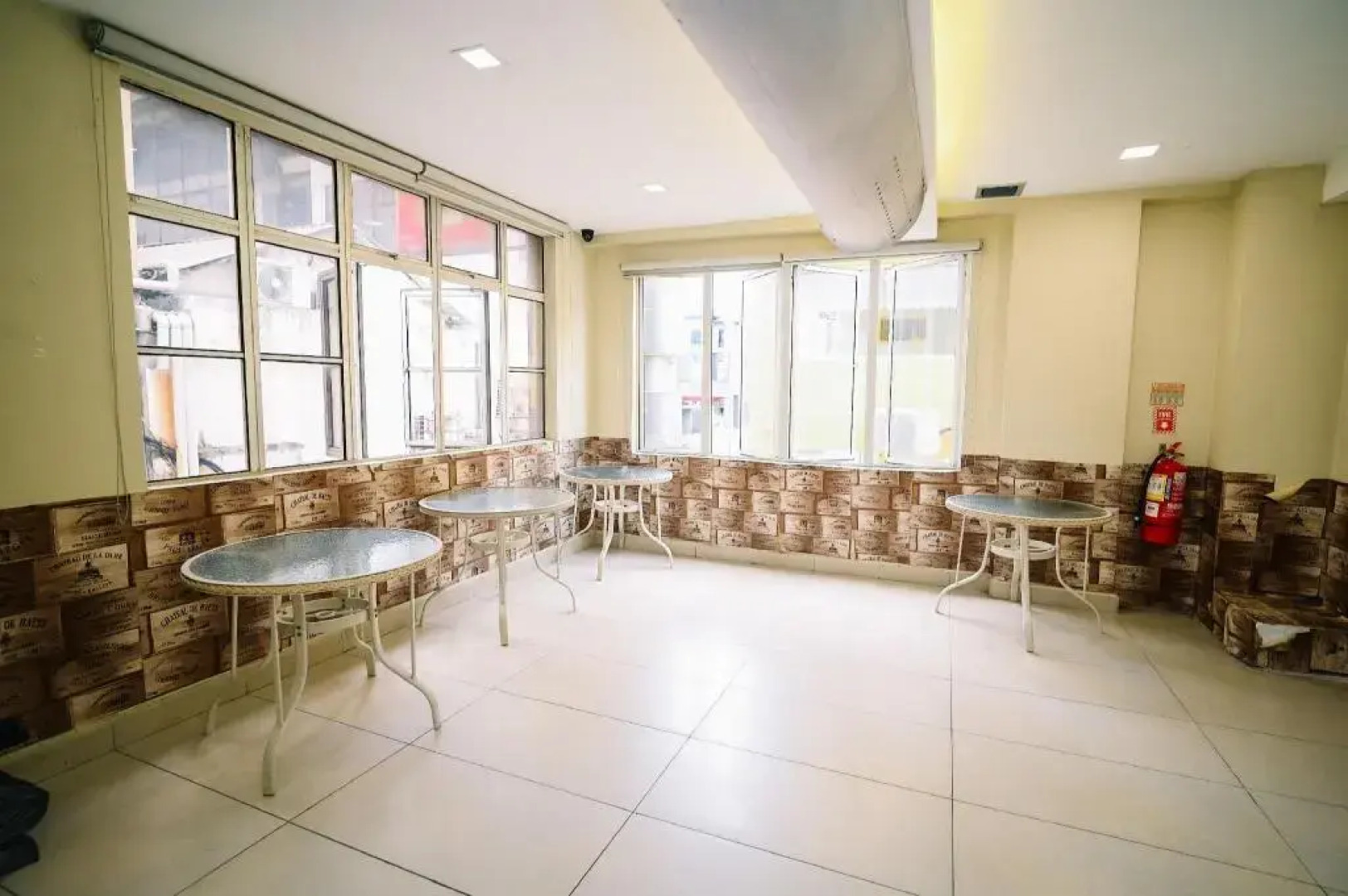 Best View Hotel Taipan