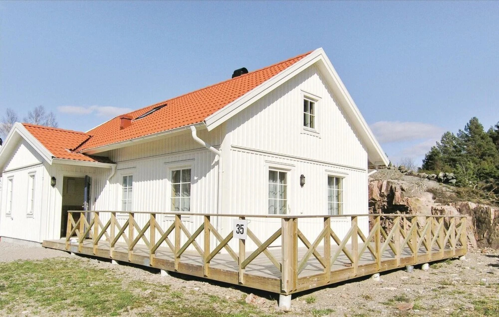 Amazing Home in Fjällbacka With 4 Bedrooms, Sauna and Wifi